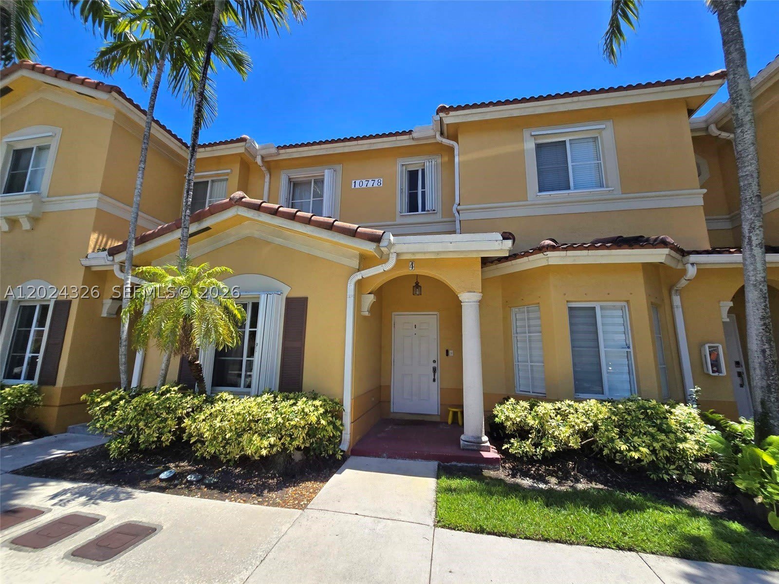 10778 NW 84th St – photo 2