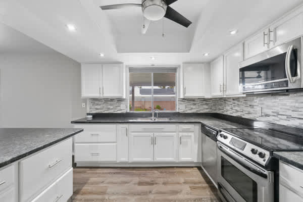 1717 East Hale Street – photo 3
