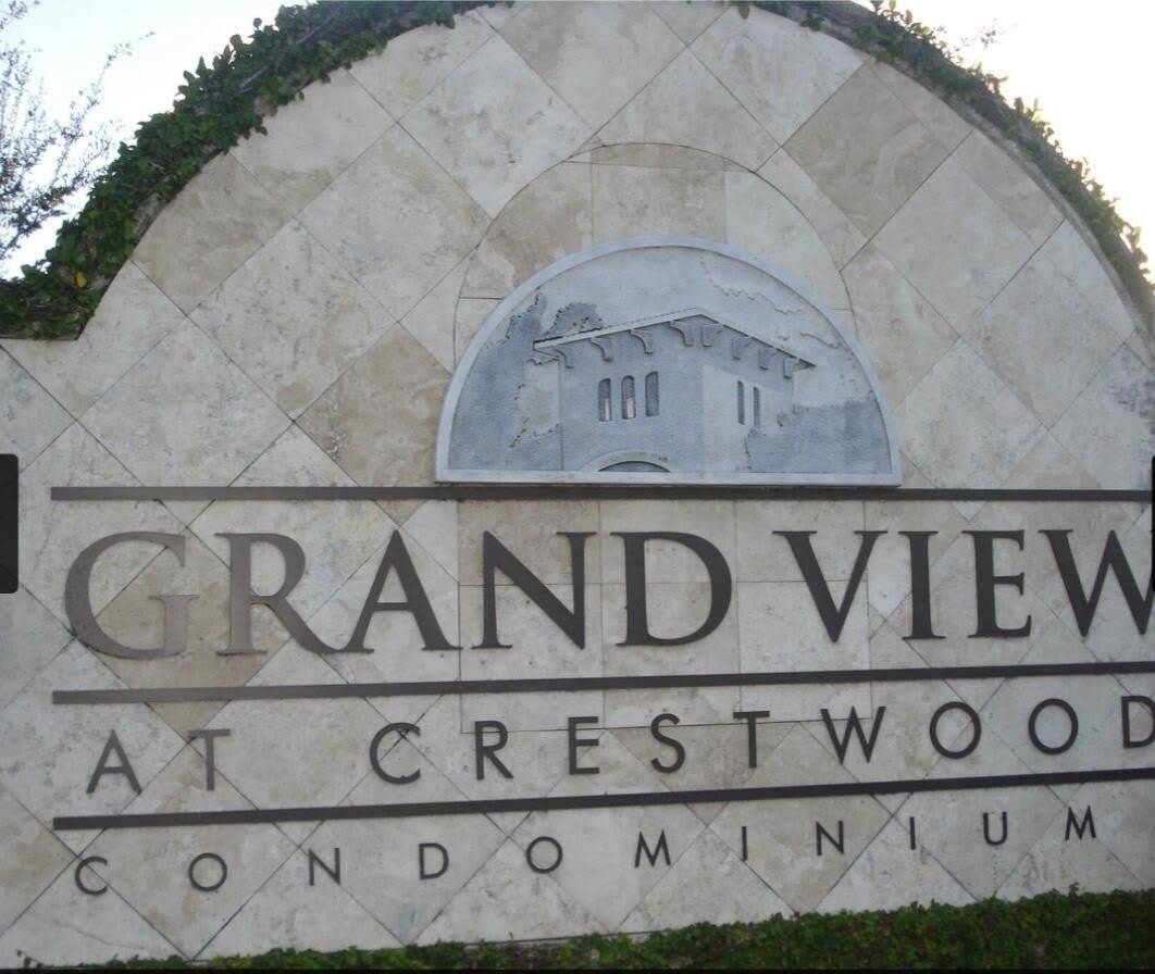 1200 Crestwood Court S – photo 2