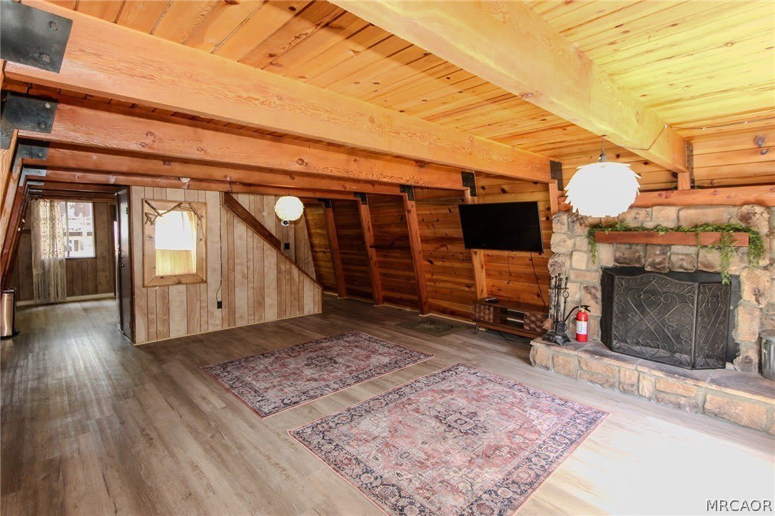 409 W Sherwood Boulevard – photo 2