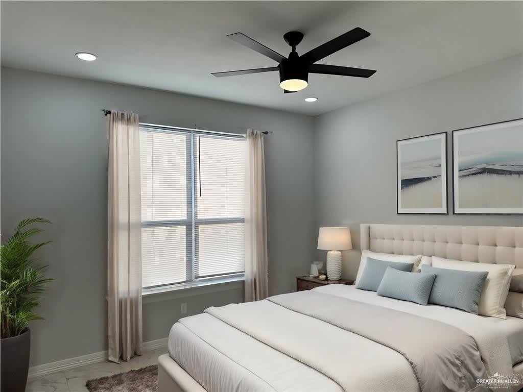 5504 N Crown Point – photo 4