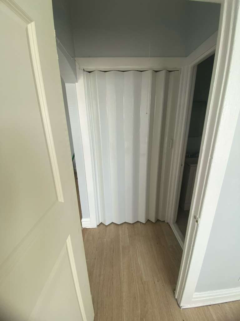 1151 S Austin Ave – photo 3