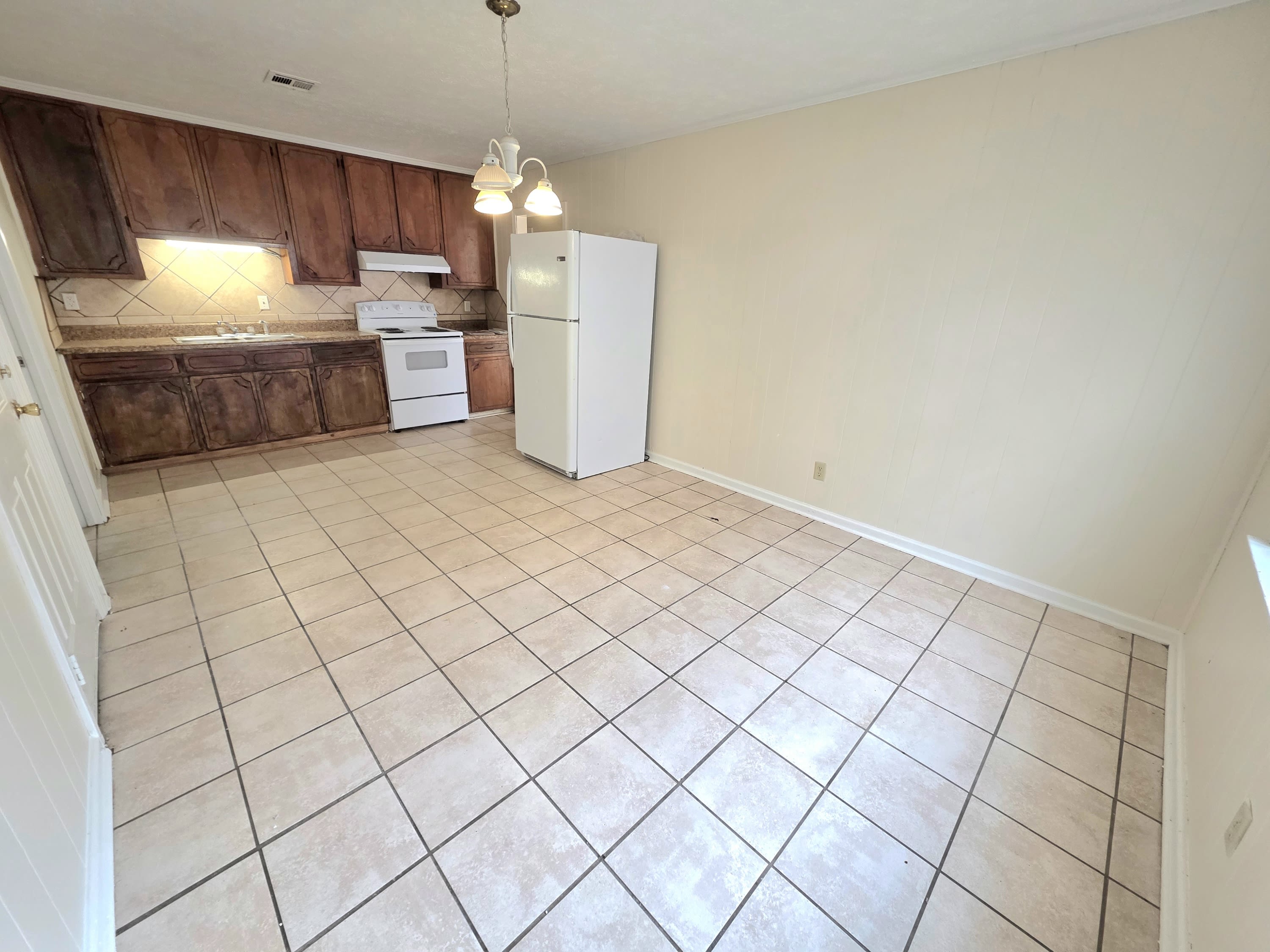408 Briarbrook Drive204 – photo 3