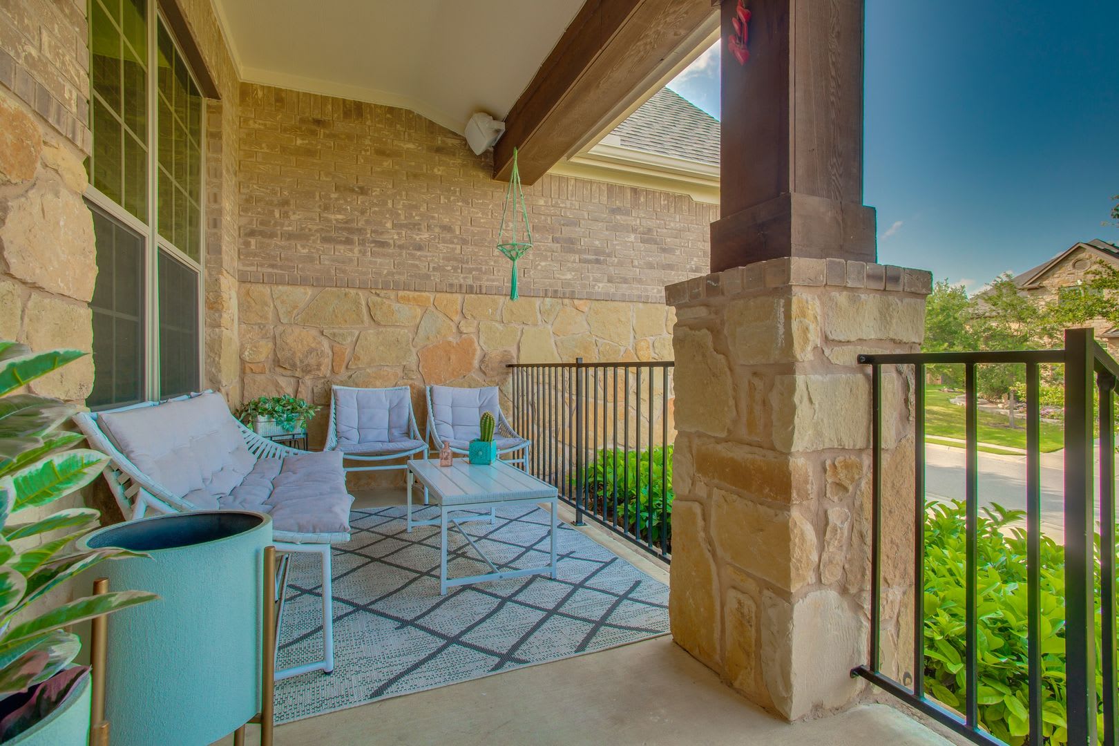 12221 Montclair Bend Austin, TX 78732 – photo 3