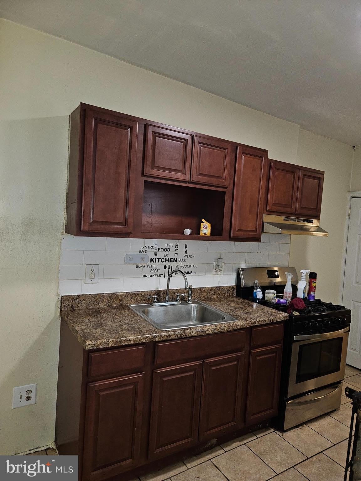 3050 N SYDENHAM Street – photo 5