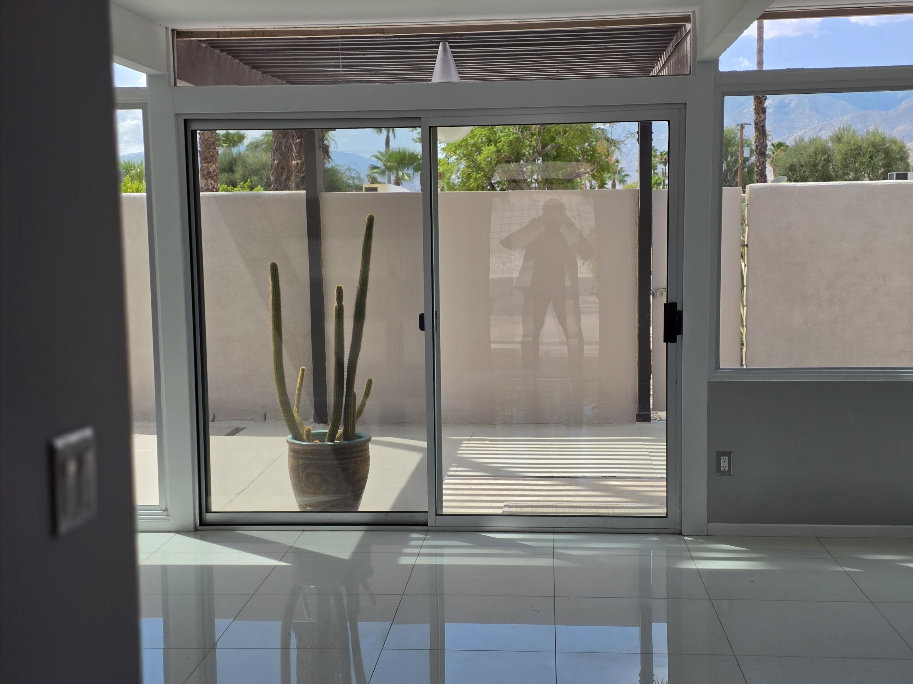 723 E Louise Drive – photo 3