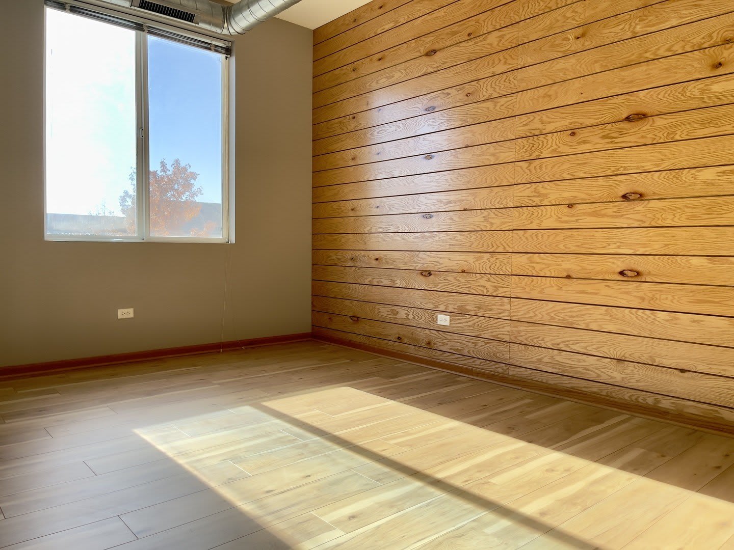 1675 Town Center Street – photo 4