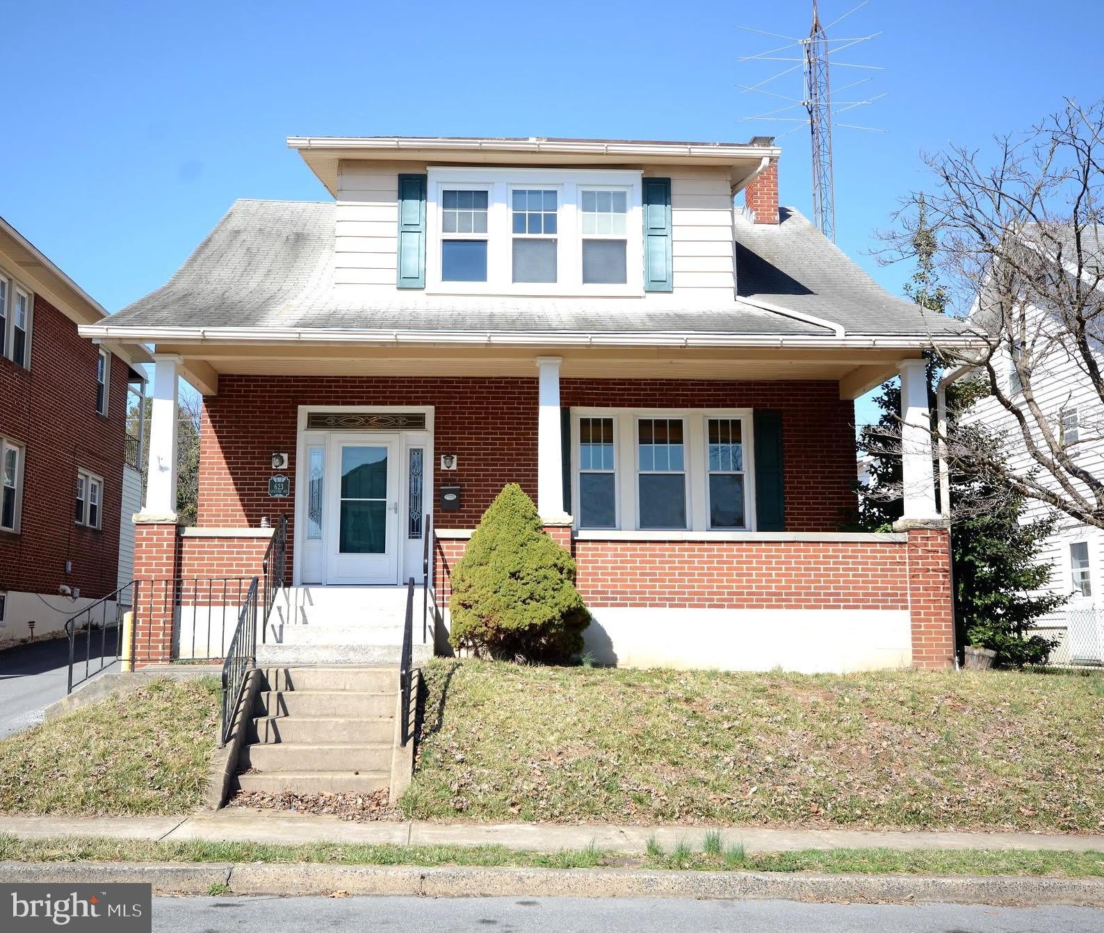 623 Guilford Avenue – photo 1