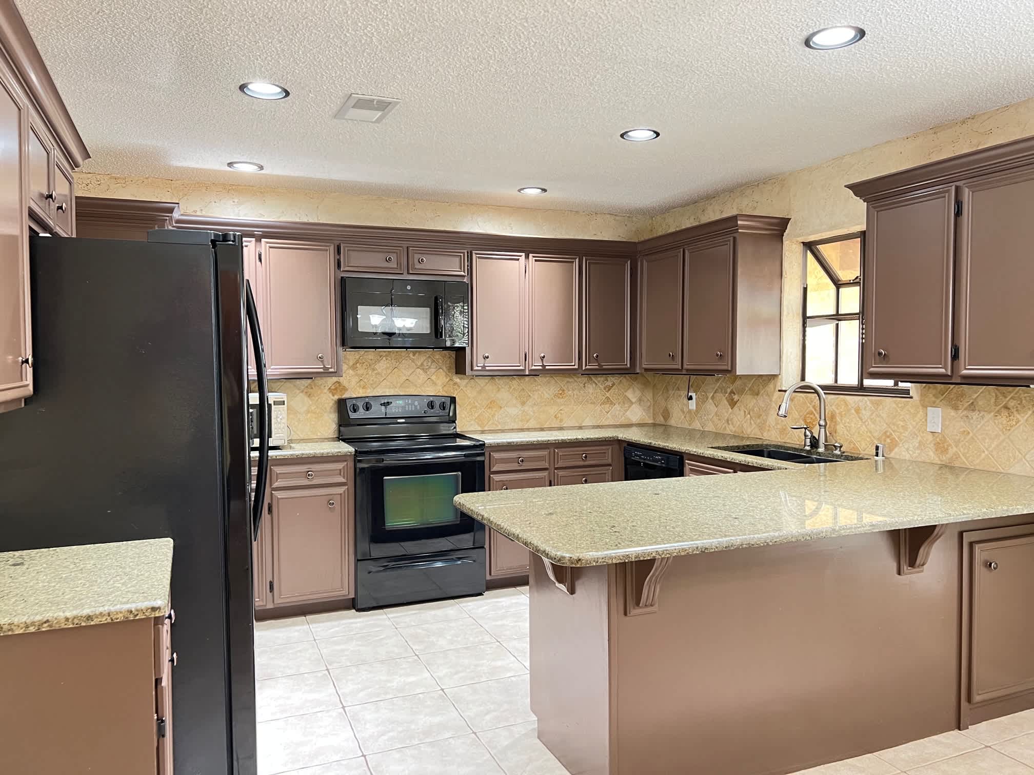 4107 Angelina Drive – photo 5