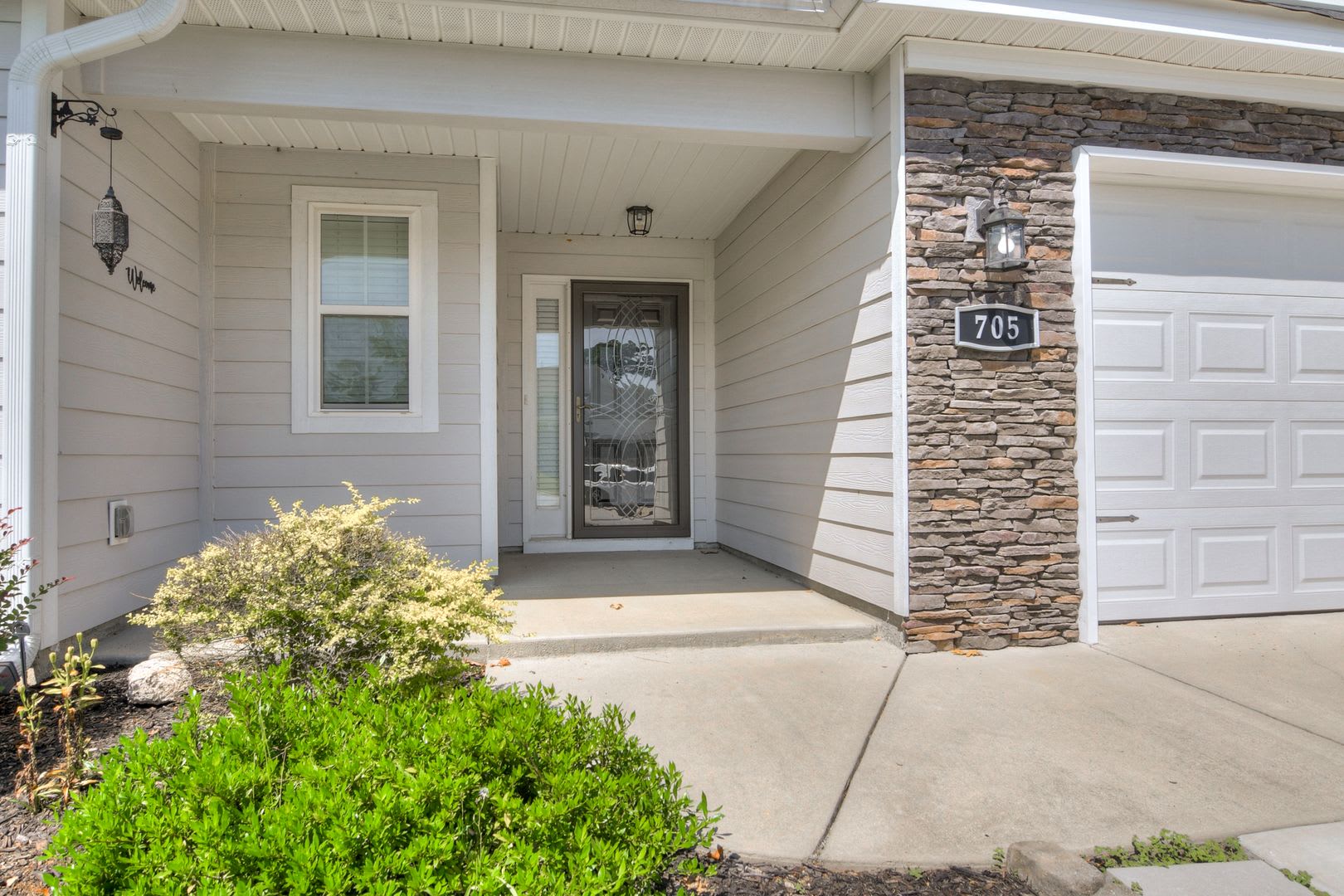 4 Bedroom 3 Bathroom Home in Kelarie – photo 4
