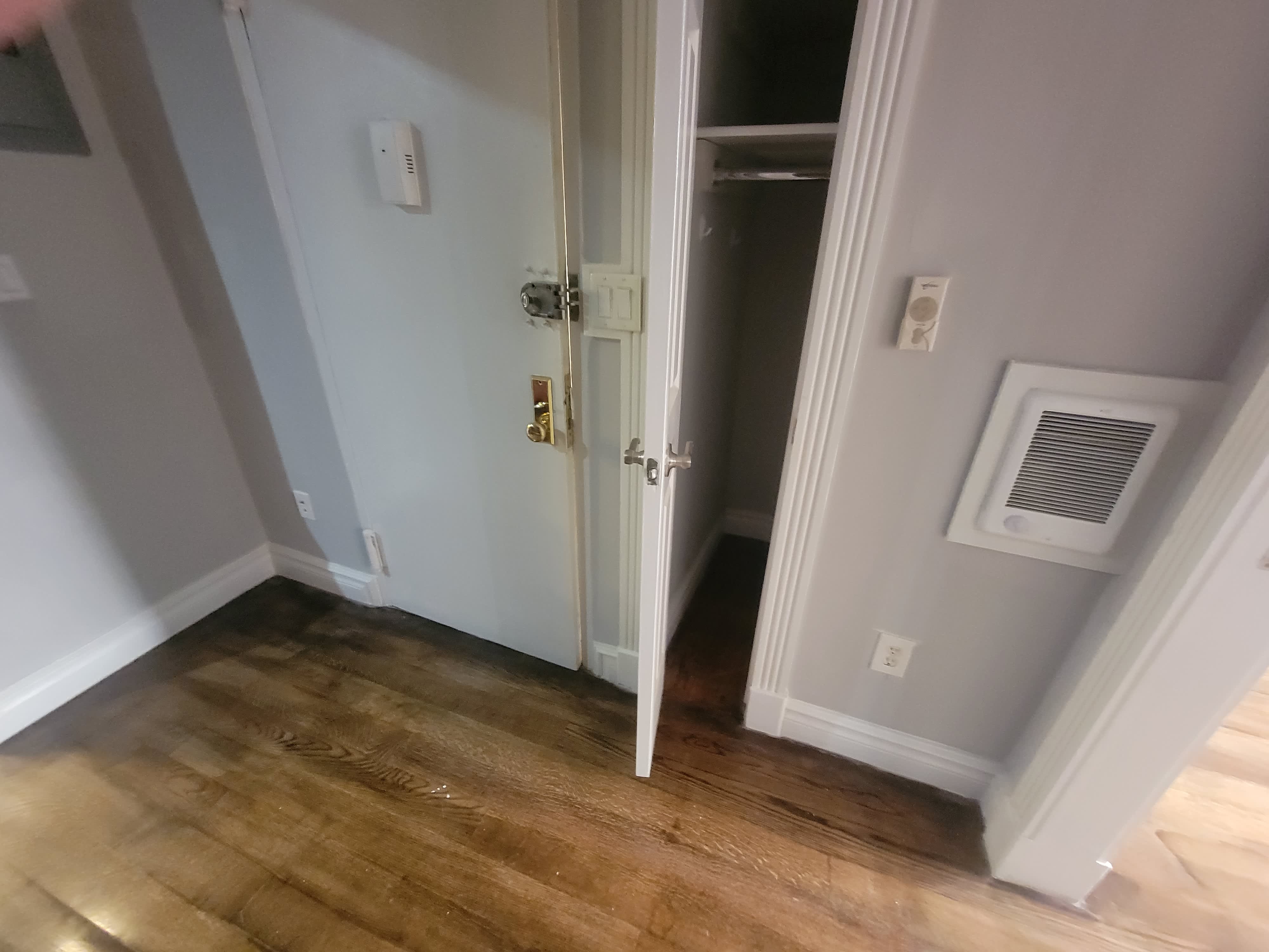 345 West 53rd St – photo 5