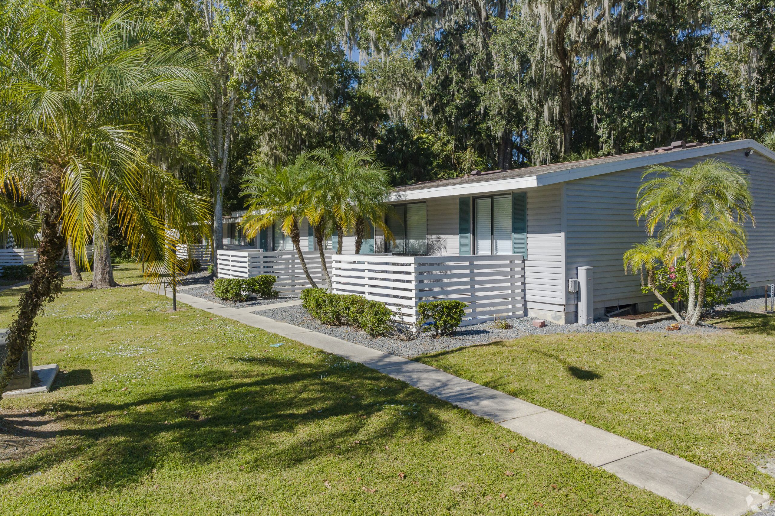 Bungalows of Port Orange – photo 4