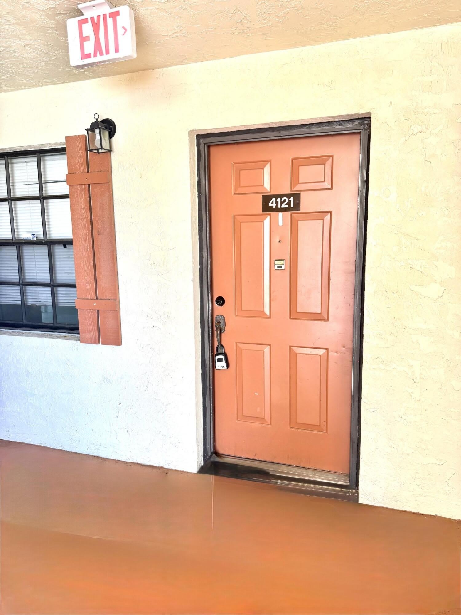 4121 Oak Terrace Drive – photo 2