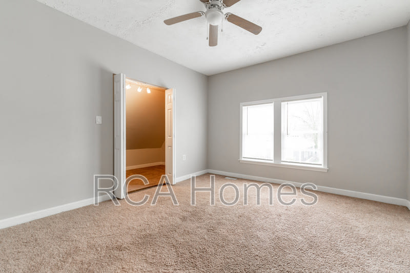 1027 Saint Paul Street – photo 4