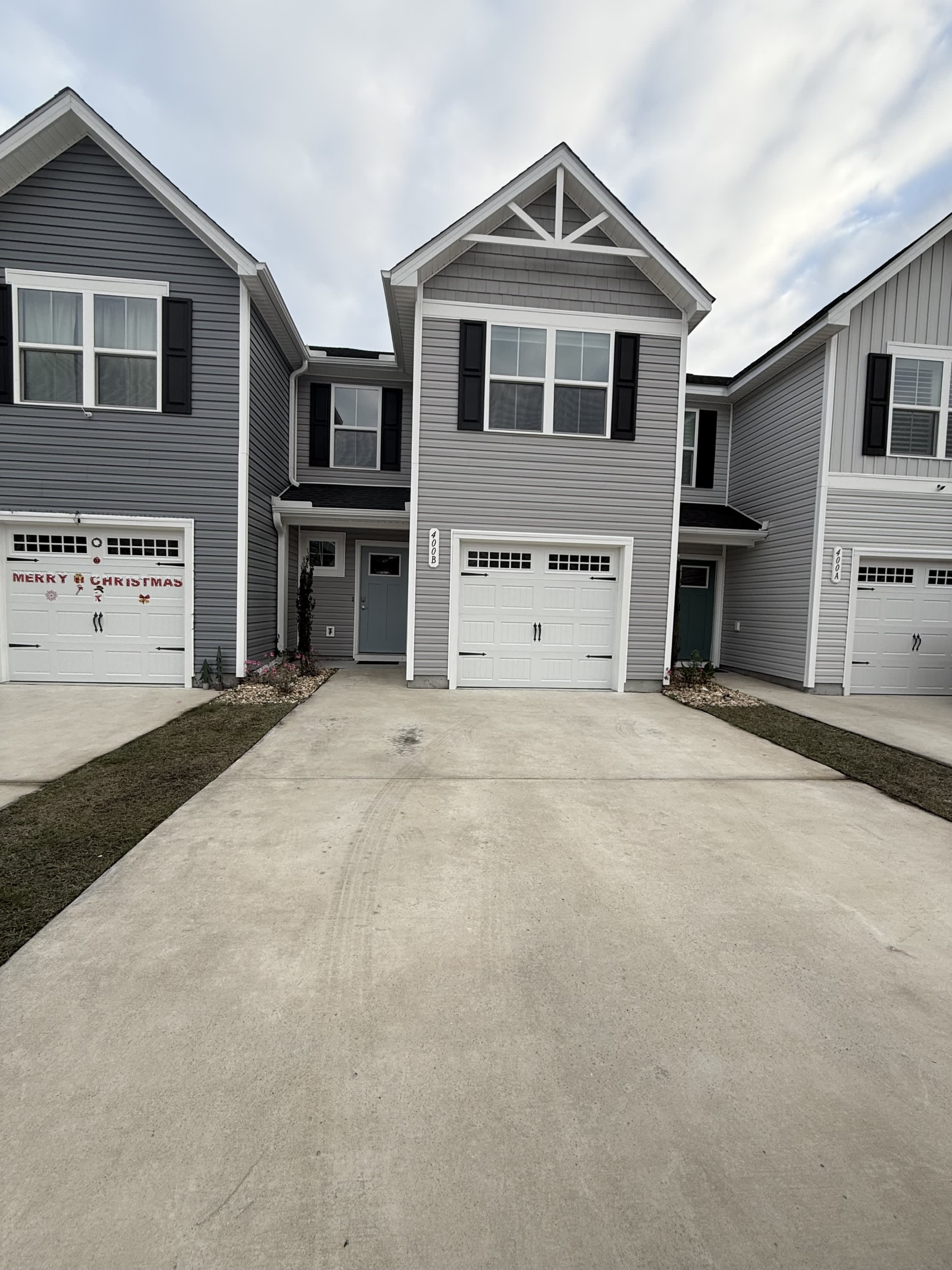 400 El Camino Drive – photo 2