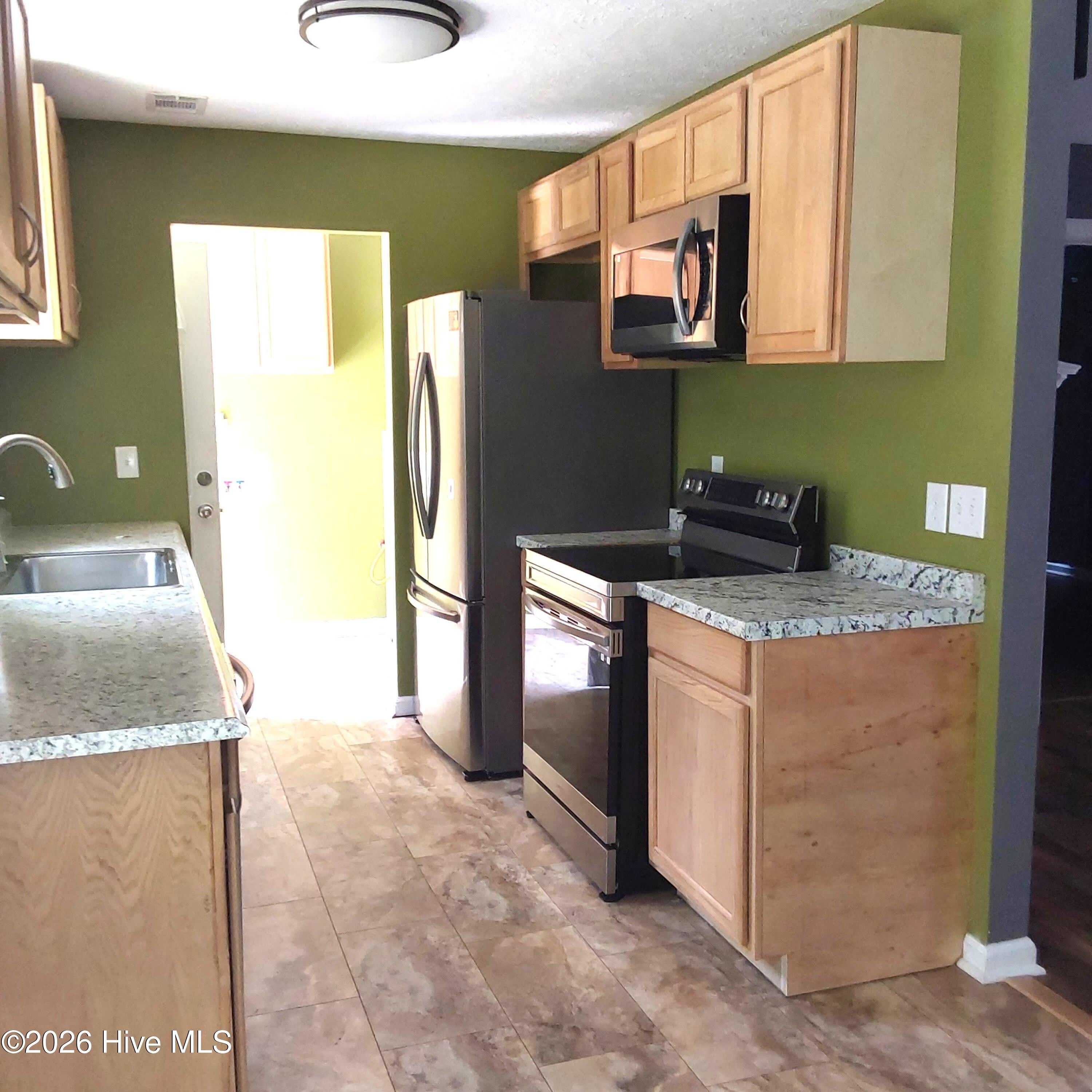 3512 Shady Brook Drive – photo 5