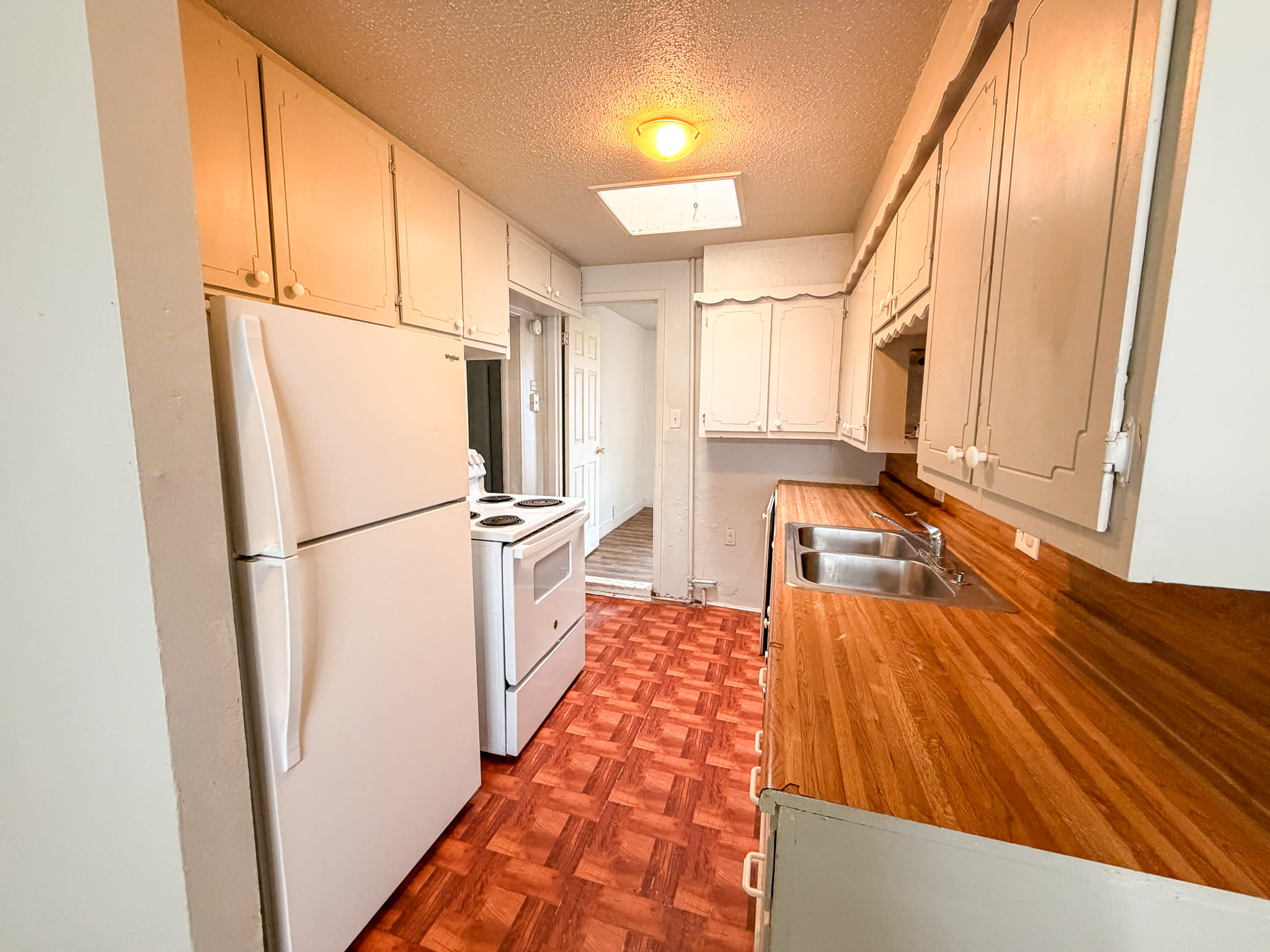 1912 20th St – photo 4