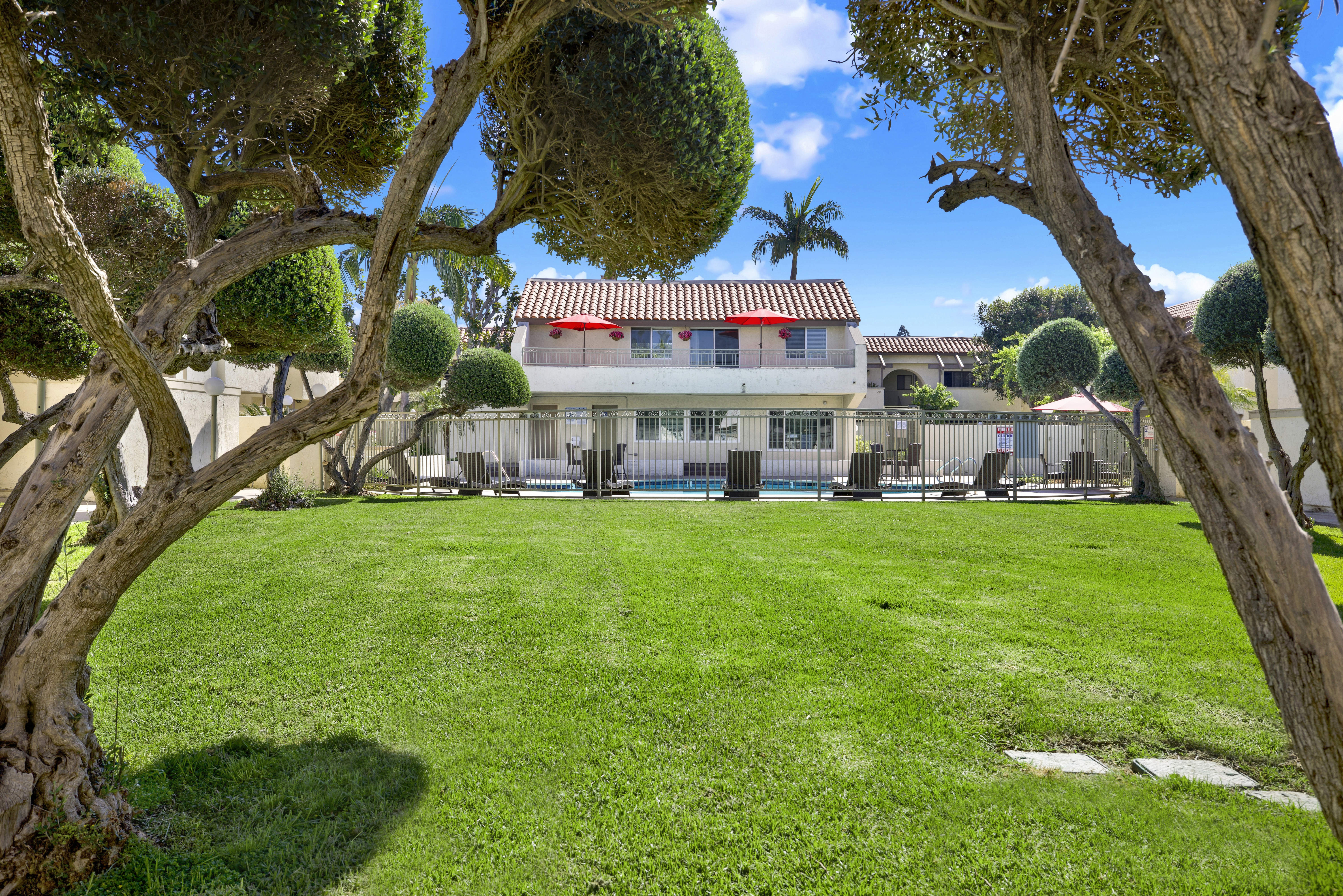 La Costa – photo 1