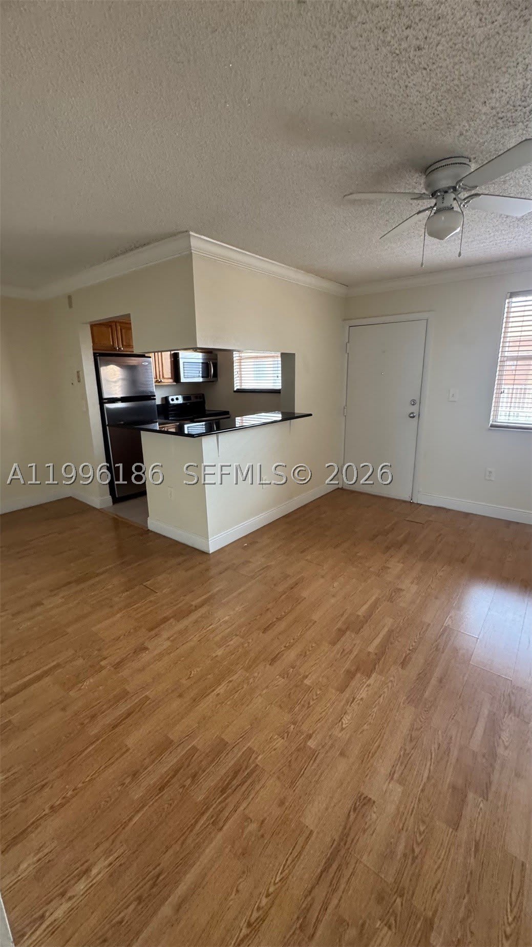 2441 SW 31st Ave – photo 1