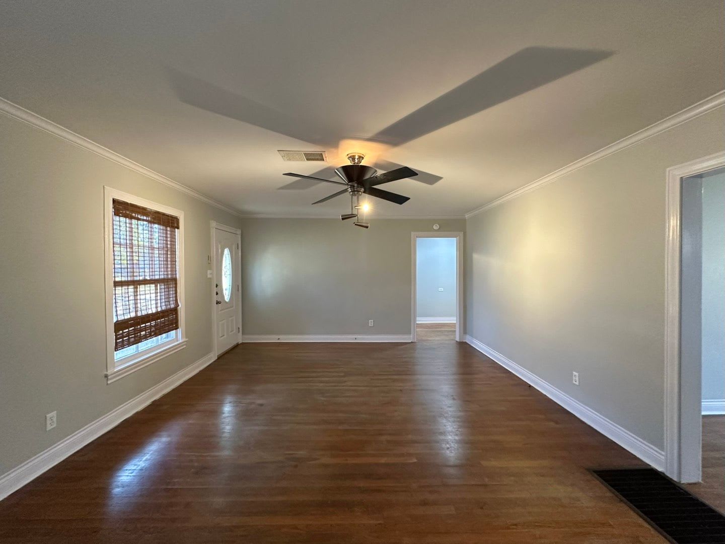 Charming 3 Bedroom 2 Bath Home in Tyler’s Azalea District! – photo 2
