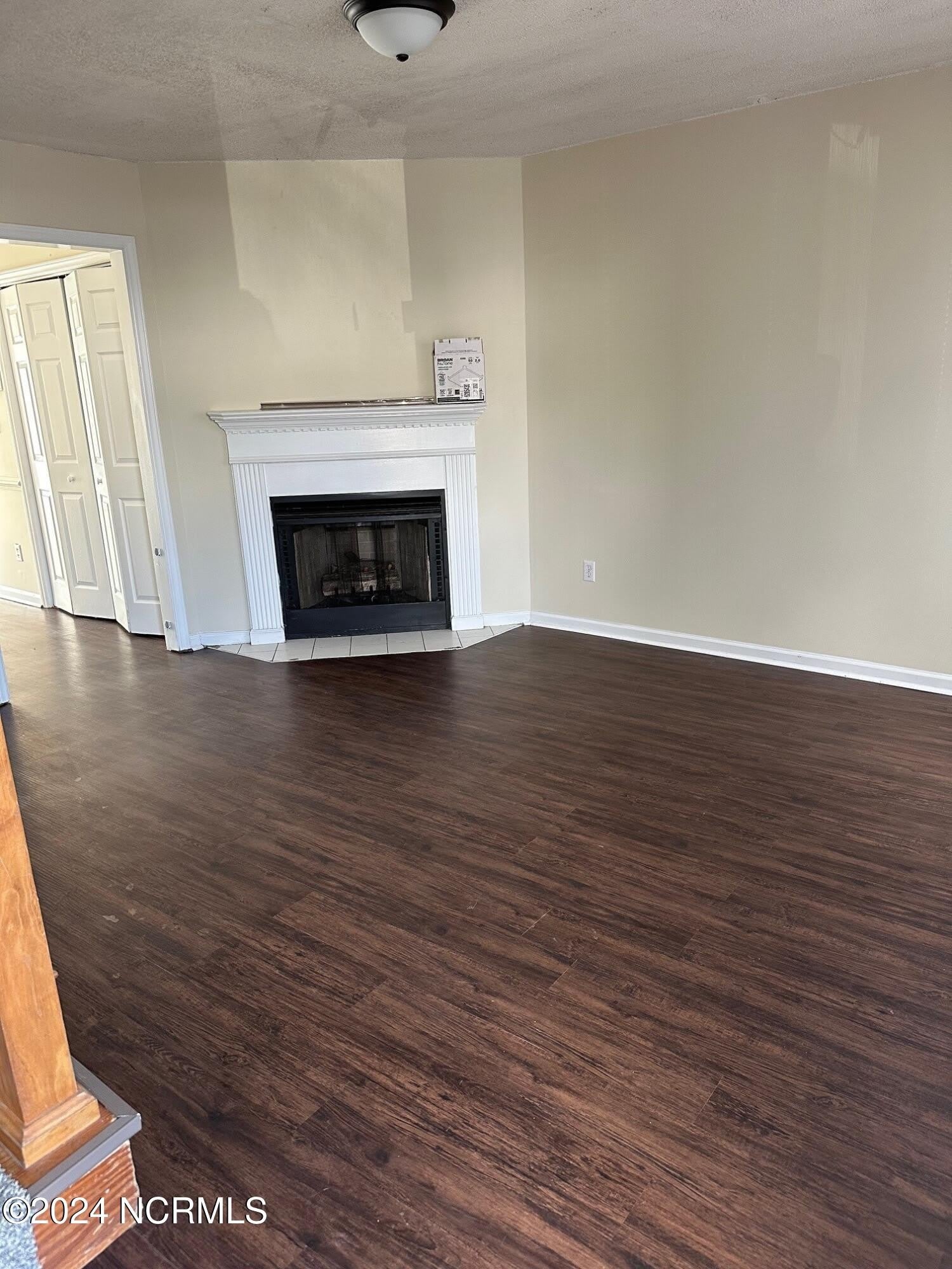 3935 Sterling Pointe Drive – photo 2