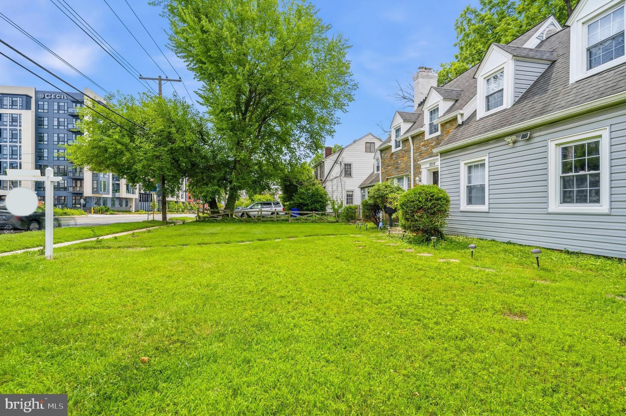 8016 OLD GEORGETOWN Road – photo 4