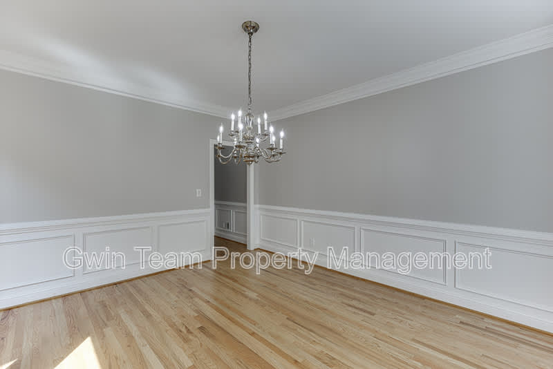 9345 Riverclub Pkwy – photo 5