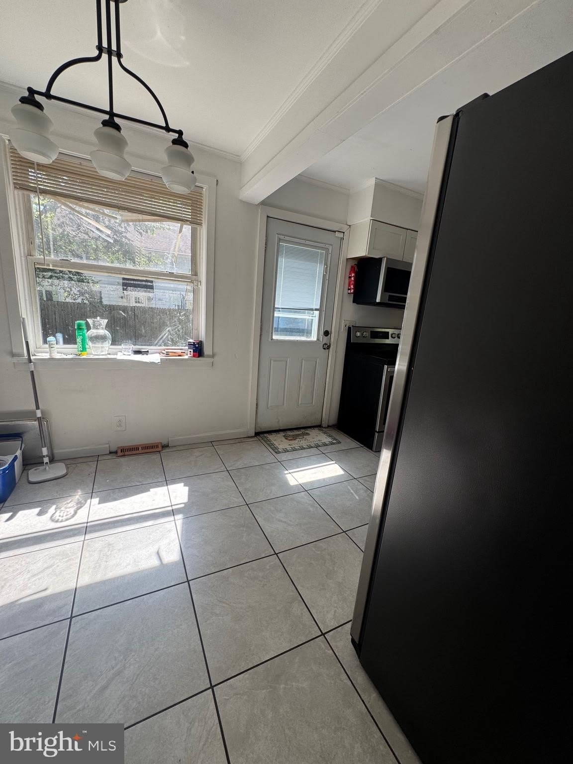 225 GILES Road – photo 5