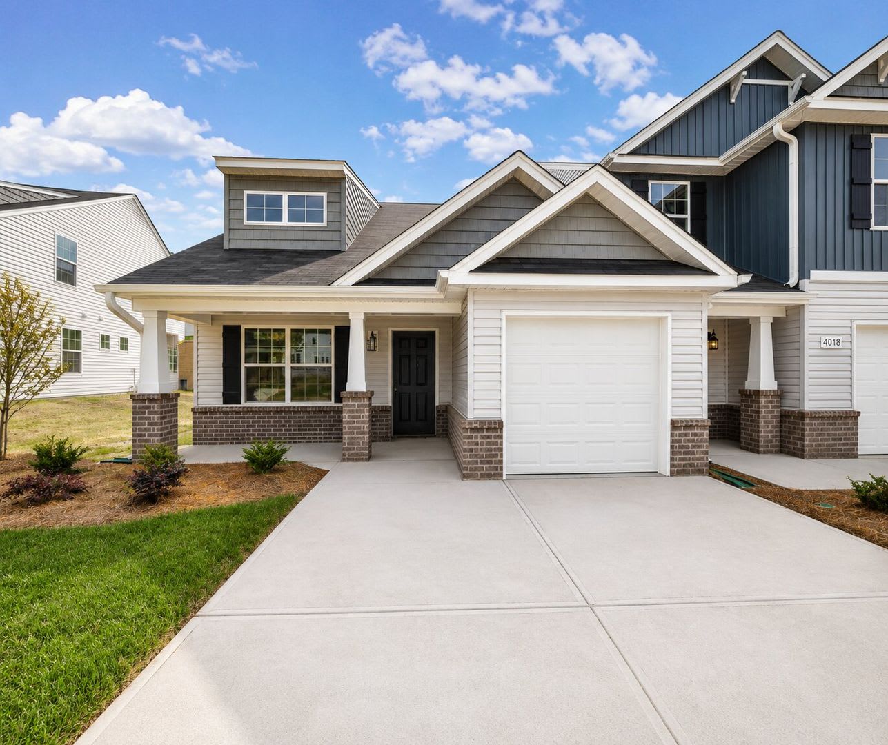 3-Bedroom Townhome with Patio in Greensboro – photo 1