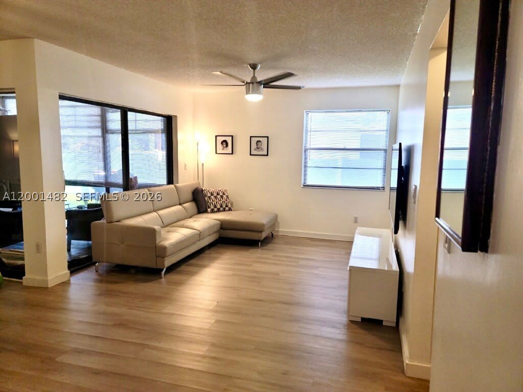 11905 NW 11th St – photo 3