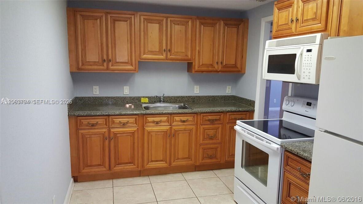 7142 Southgate Boulevard – photo 2