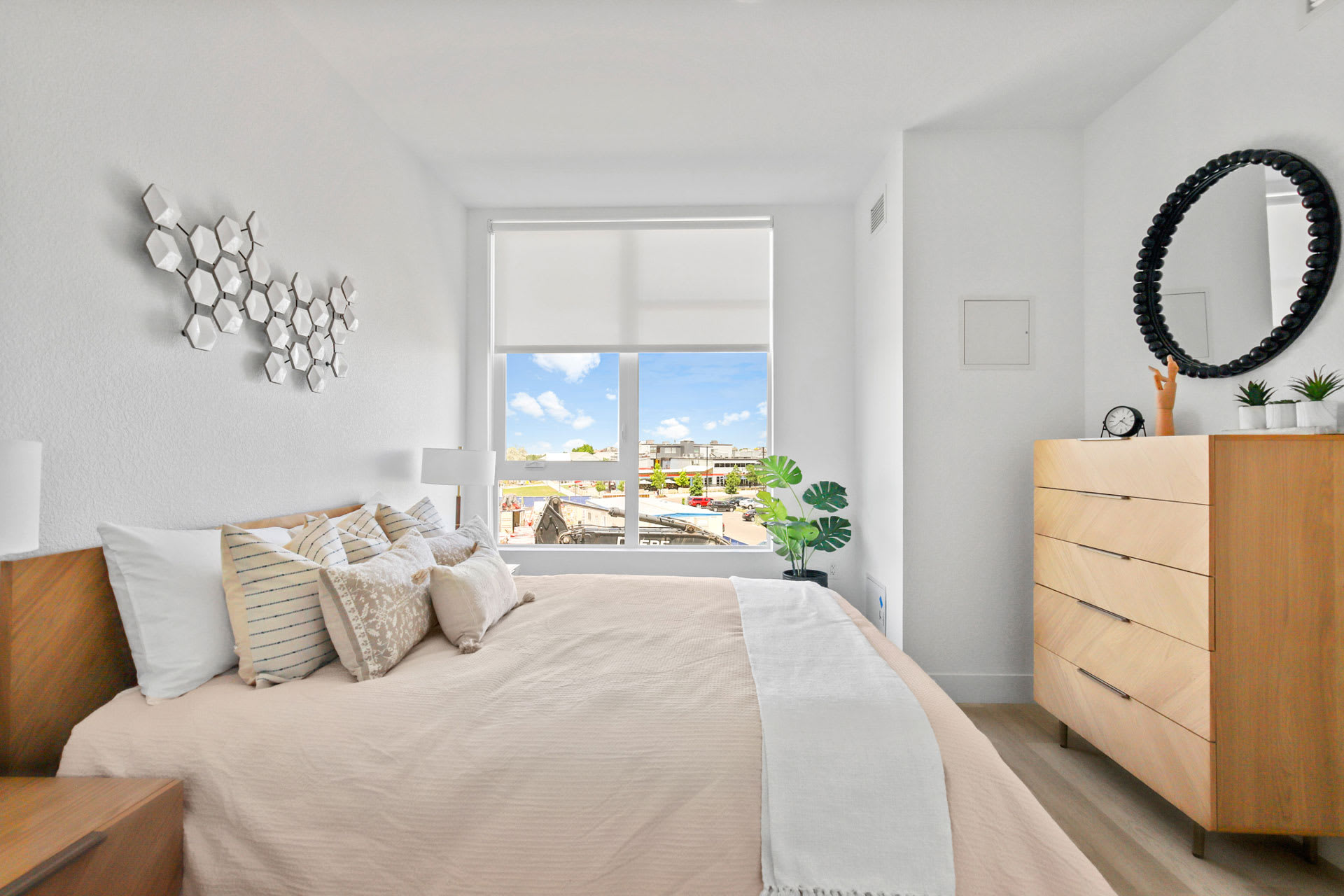 Stanley House Apartments – photo 2