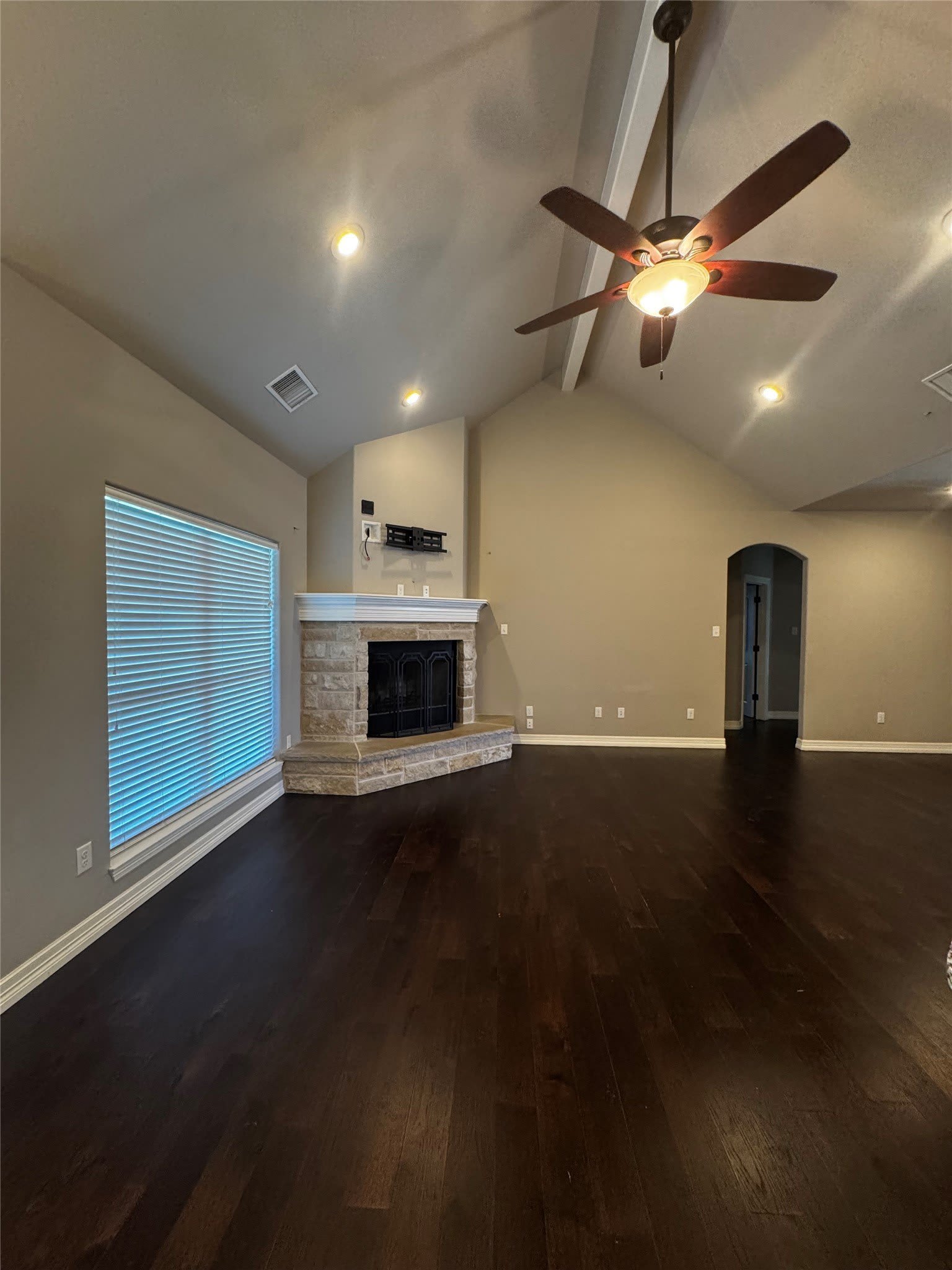 250 Southlake Drive – photo 4