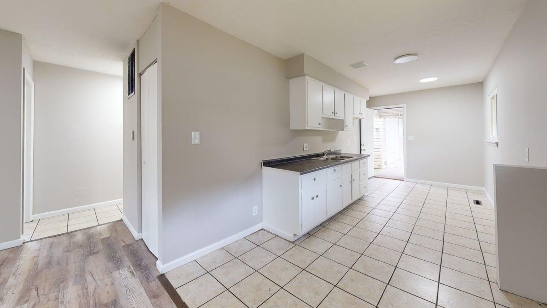 Akron 3 Bedroom Single Family Home – photo 4