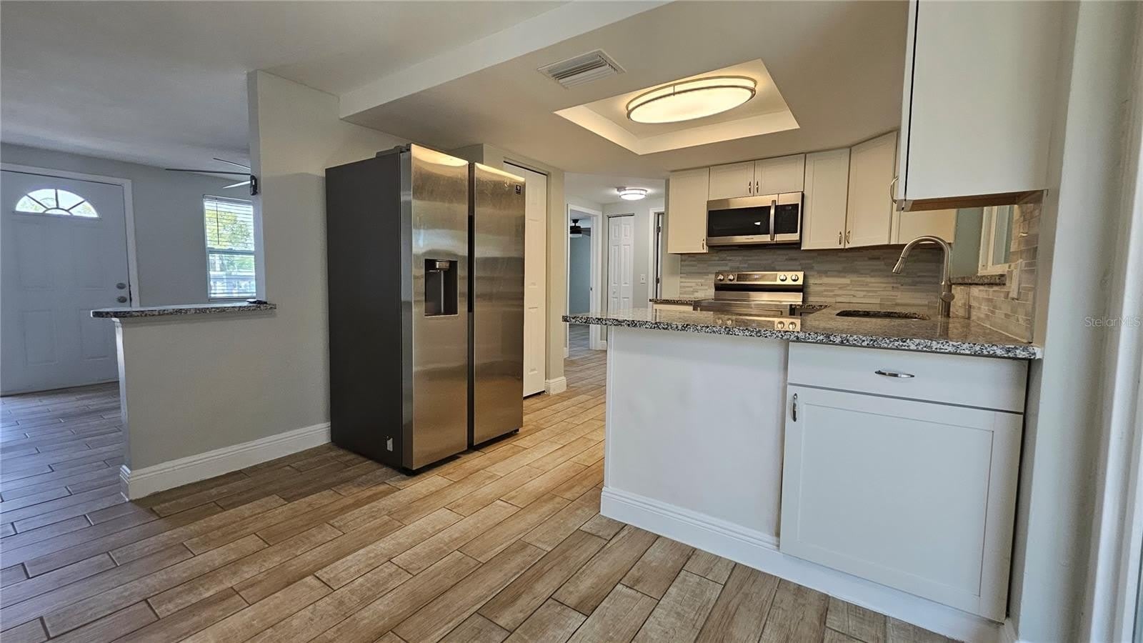 6412 PAWLING Avenue – photo 5
