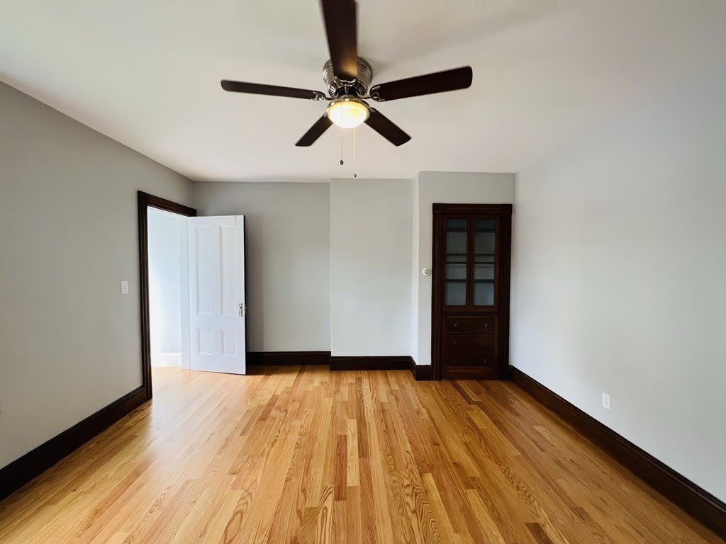 21-23 Caledonia Ave – photo 5