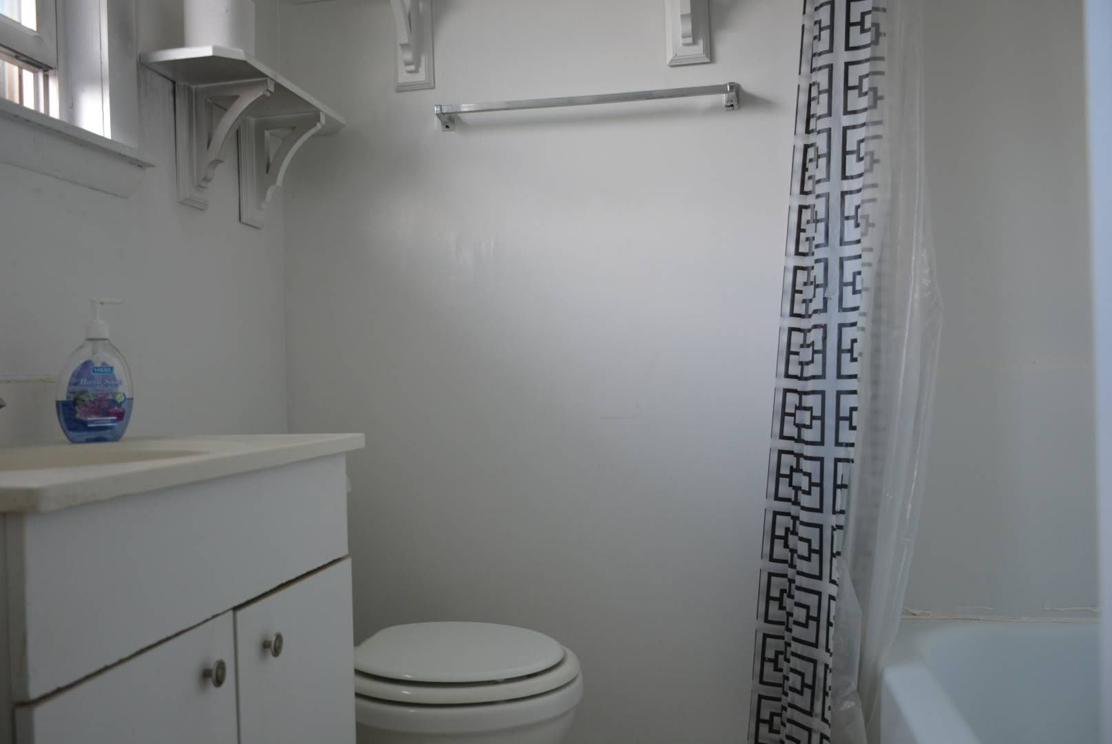 2 Western Avenue – photo 3