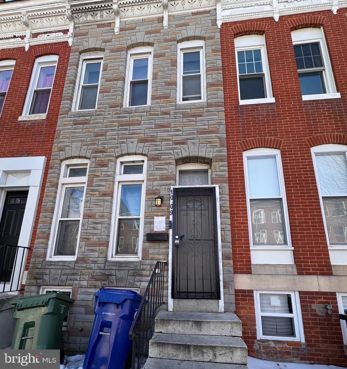 1009 W FAYETTE Street – photo 1