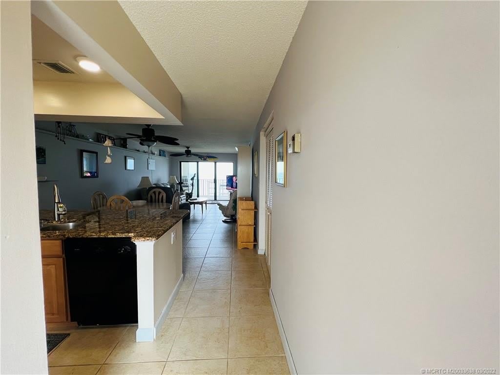 7430 S Ocean Drive – photo 4