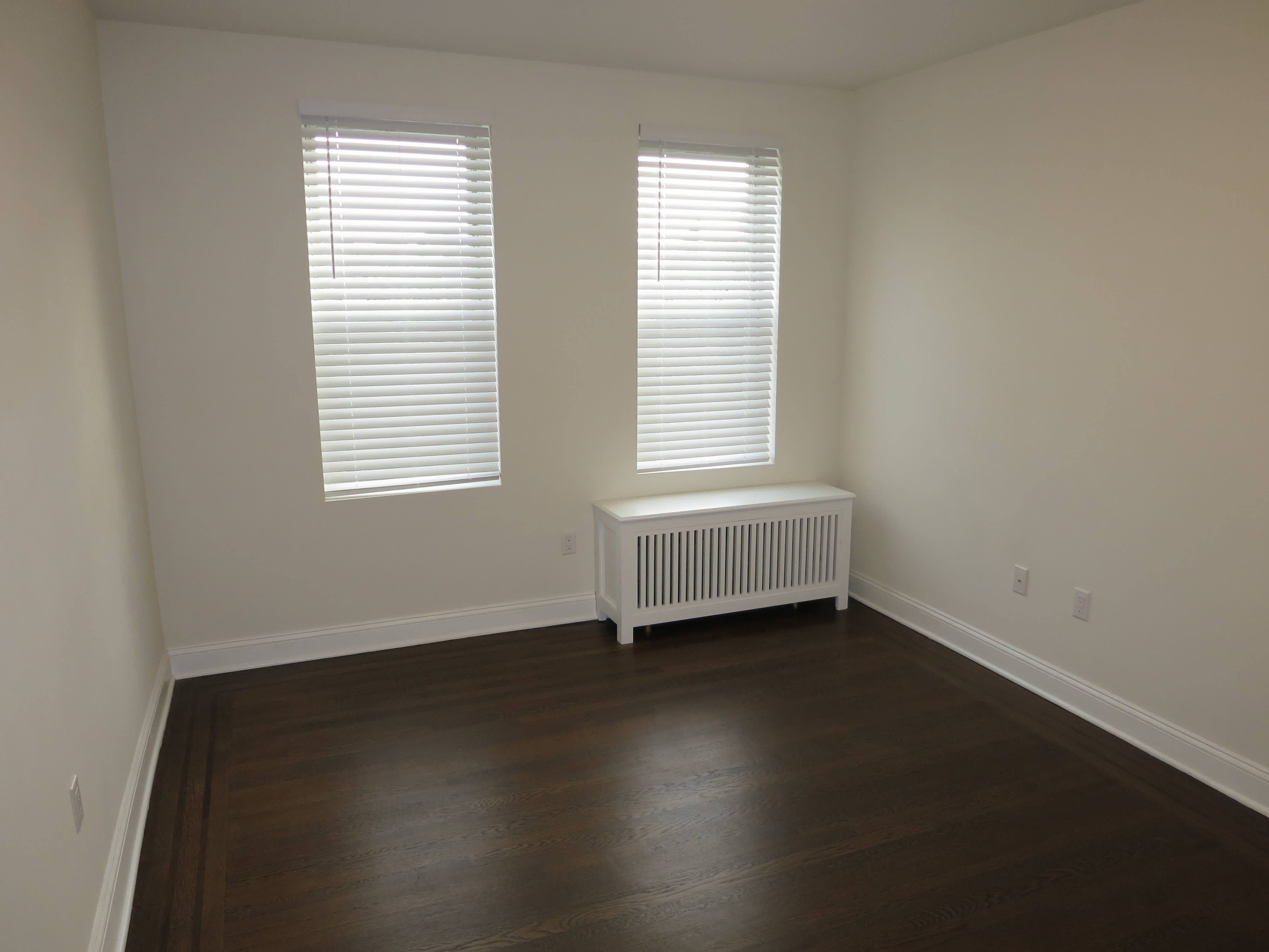 7803 Hudson Avenue – photo 4