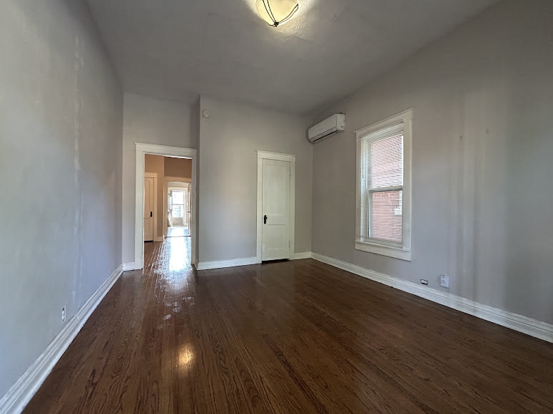 553 Campbell Street – photo 5