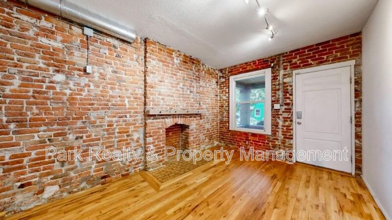 2738 Downing St – photo 3