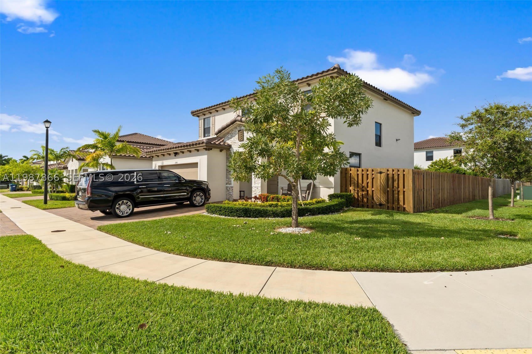 11903 SW 241st St – photo 3