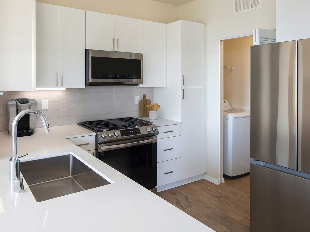 Avalon Simi Valley – photo 2
