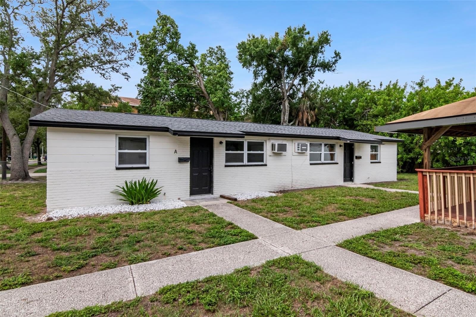 6713 S KISSIMMEE Street – photo 2