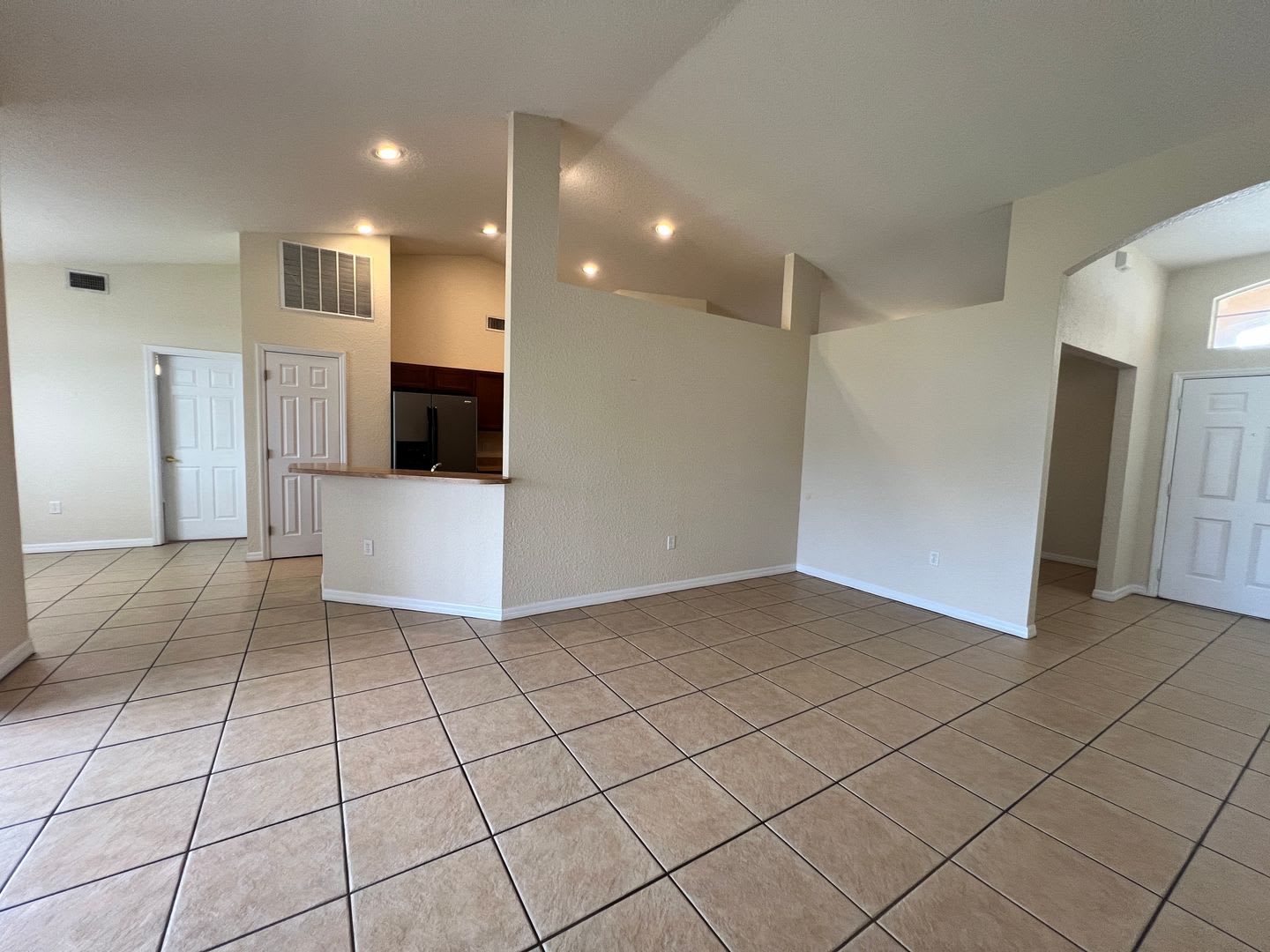 Now Available: 4BR/2BA Modern Home – photo 4