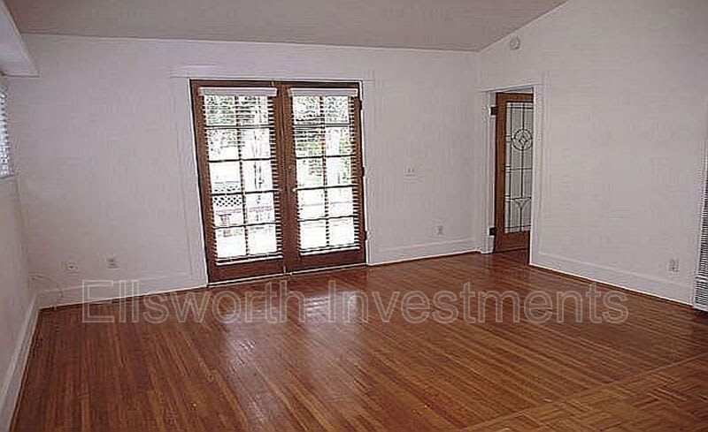 1627 Brookes Ave – photo 4