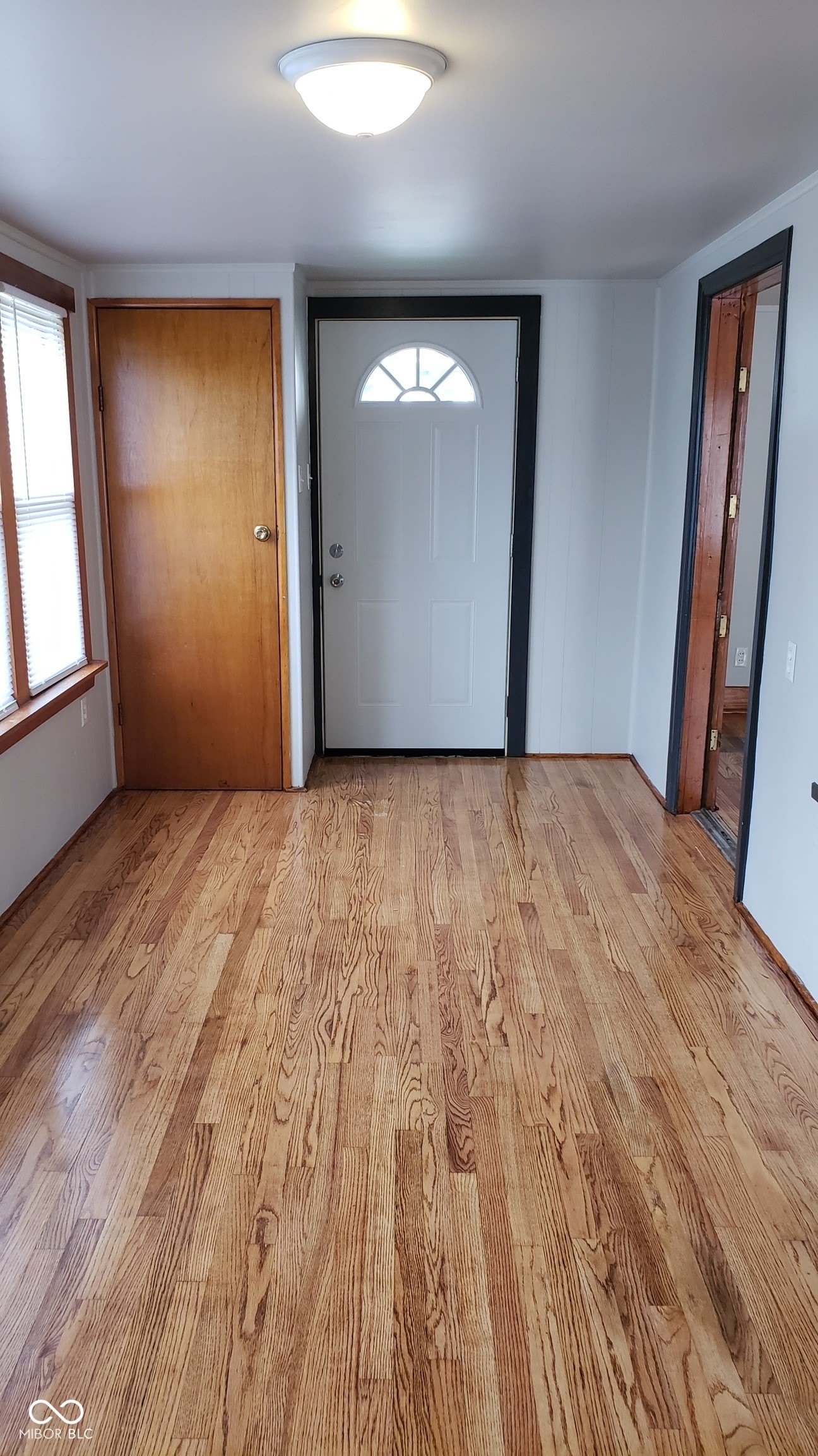 727 W Washington Street – photo 2