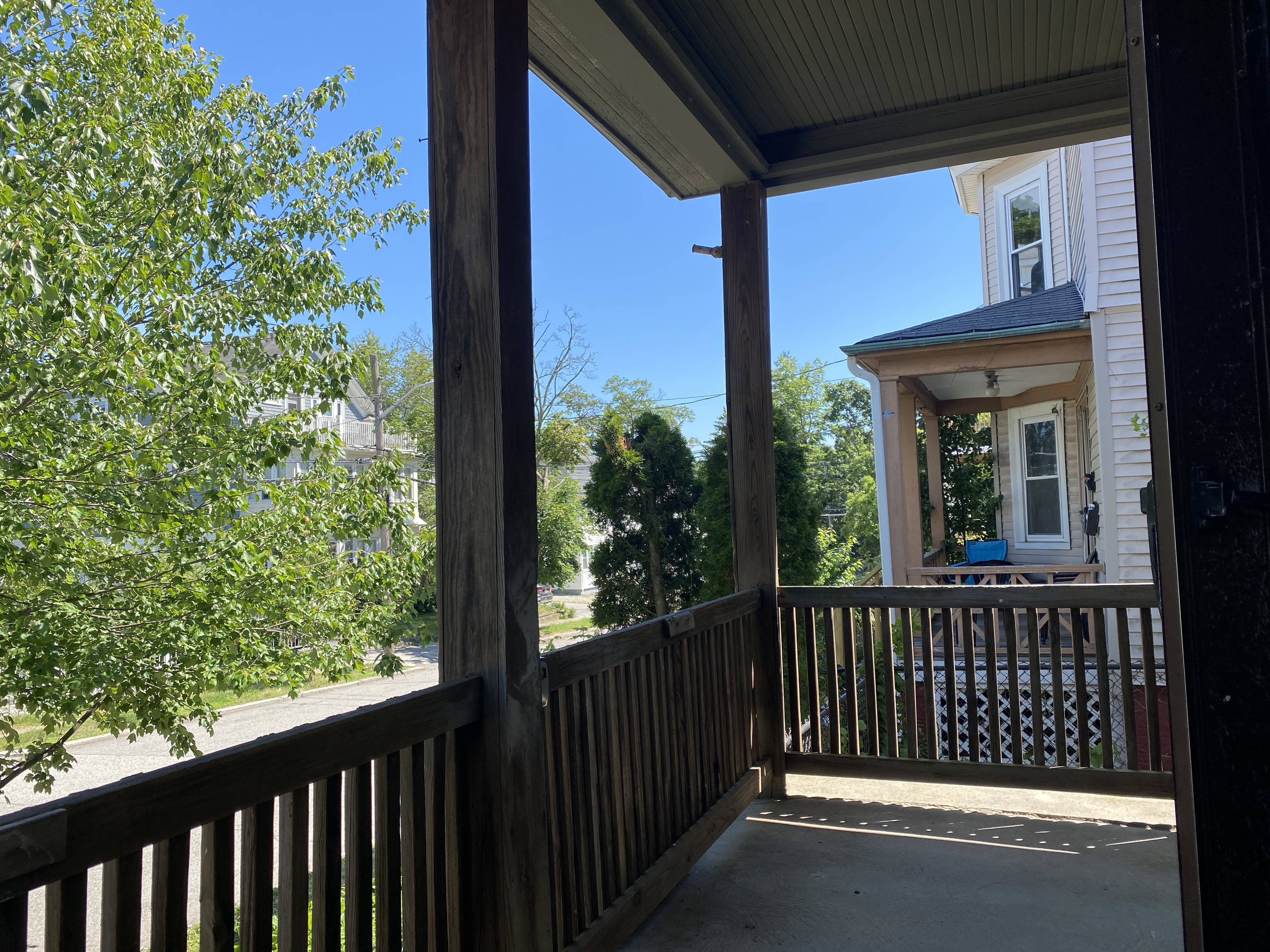 24 Huxley Ave – photo 2