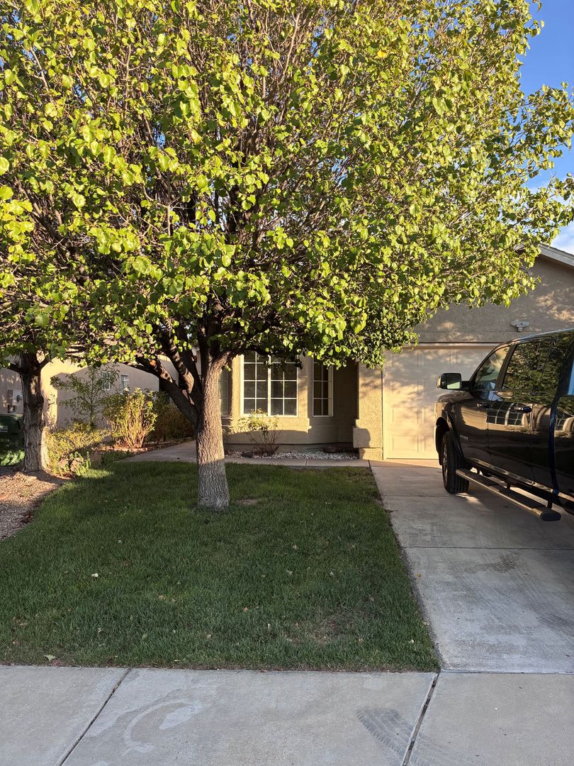 Four Bedroom home – photo 1